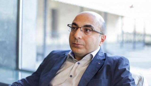 Ermənistan barıt çəlləyinin üstündə oturub – Ovannisyan