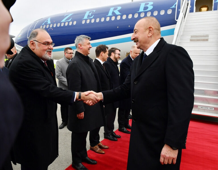 İlham Əliyev Macarıstana getdi - FOTOLAR / YENİLƏNİB