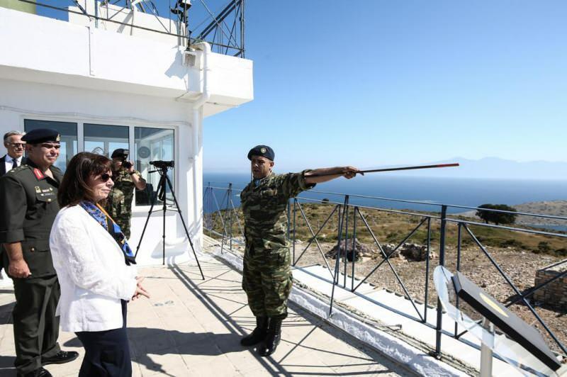 Yunan prezidentdən DÖYÜŞ HAZIRLIĞI: Türkiyəyə KRİTİK MESAJ