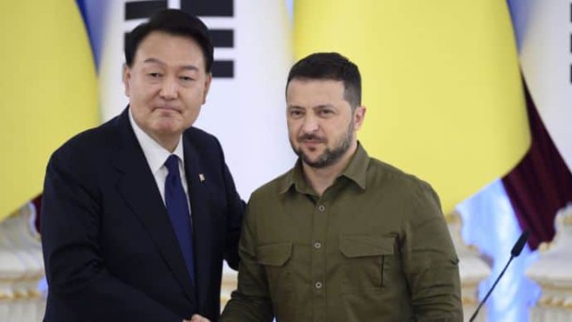 Zelenski Cənubi Koreya liderini bu bəyannaməyə qoşulmağa dəvət etdi