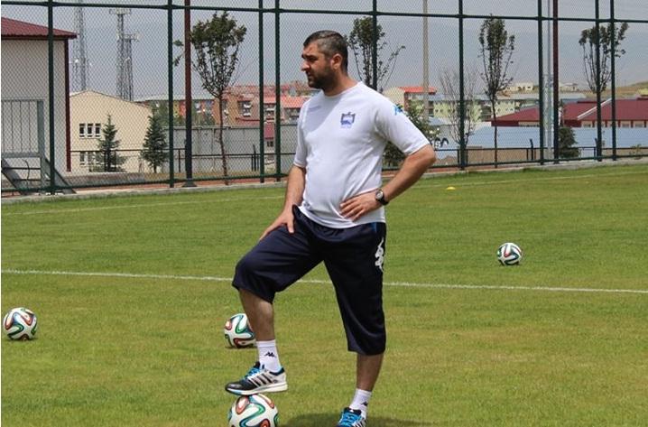 "Zirə" klubu baş məşqçini istefaya göndərdi